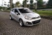 City car Lincah Kia Rio 2012 Hactback 1