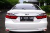 Mobil Toyota Camry 2016 V terbaik di DKI Jakarta 10