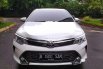 Mobil Toyota Camry 2016 V terbaik di DKI Jakarta 6