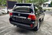 Jawa Timur, Toyota Land Cruiser Full Spec E 2012 kondisi terawat 8