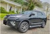 Dijual mobil bekas Toyota Fortuner VRZ, Banten  9