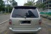 Jawa Barat, jual mobil Toyota Kijang LGX 2002 dengan harga terjangkau 8