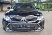 Toyota Camry 2.5 V 2017 / 2018 / 2016 Black On Beige Mulus Siap Pakai TDP 40Jt 1