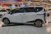 Mobil Toyota Sienta 2017 V terbaik di Jawa Timur 10