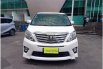 Mobil Toyota Alphard 2012 SC dijual, DKI Jakarta 12