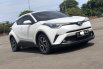 Toyota C-HR 1.8L CVT 2019 Putih 2