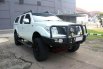 Nissan Navara 2.5 Double Cabin 4x4 Diesel AT 2014 Putih 3