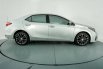 Corolla Altis 1.8 V AT 2015 Silver 5