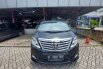 Toyota Alphard G 2012 3