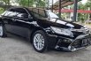 Toyota Camry 2.5 V 2017 / 2018 / 2016 Black On Beige Mulus Pjk Pjg TDP 50Jt 1