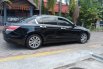 Jual mobil Honda Accord 2012 km low 3