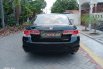 Jual mobil Honda Accord 2012 km low 4