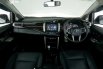Toyota Kijang Innova 2.4 Venturer 10