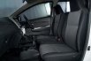 Daihatsu Ayla 1.0 X MT 2016 Putih 8