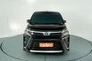 Toyota Voxy 2.0 AT 2017 Hitam 1