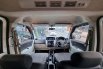 Jual mobil bekas murah Daihatsu Luxio X 2016 di Jawa Barat 7