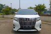 Toyota Alphard 2.5 G A/T 2015 Putih bensin 1