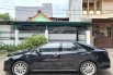 Toyota Camry 2.5 V Hitam km low atas nama pribadi 5