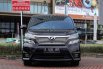 Toyota Vellfire Z 2012 MPV 2