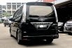 Nissan Serena Highway Star 2017 Hitam 5