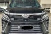Toyota Voxy 2.0 AT ( Matic ) 2018 Hitam Km low 22rban Good Condition 1