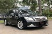 Mobil Toyota Camry 2012 V terbaik di Banten 10