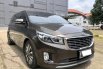 Kia Grand Sedona Ultimate 2017 Coklat 5