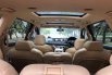 Kia Grand Sedona Ultimate 2017 Coklat 9