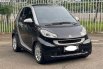 Smart fortwo Cabrio 2010 Hitam 2