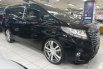 Toyota Alphard 2.5 G A/T 2015 Hitam 4