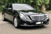 Mercedes-Benz E-Class 250 2010 Hitam 1