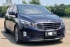 Kia Grand Sedona Ultimate 2017 Biru 3