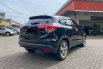 HONDA HRV S CVT AT MATIC 2017 HITAM 7