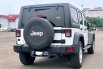 Promo Jeep Wrangler 2.6 Sport AT Putih 2014 5