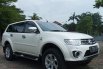 Mitsubishi Pajero Sport Dakar vgt 4x2 AT 2014 Putih teristimewa 3