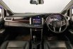 Mobil Toyota Venturer 2017 terbaik di Jawa Barat 8