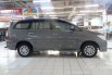 Mobil Toyota Kijang Innova 2014 V Luxury dijual, Jawa Timur 4