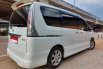 DKI Jakarta, Nissan Serena Highway Star 2014 kondisi terawat 16