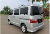 Jual Daihatsu Luxio D 2012 harga murah di Jawa Barat 12