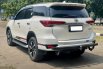 Toyota Fortuner VRZ AT Putih 2019 5