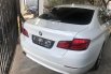 BMW 5 Series 520i AT 2013 Putih ISTIMEWA Sekali SIAP PAKAI JAMIN SUKA GRESS BGT BUKTIN LANGSUNG 4
