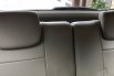 Toyota Kijang Innova G A/T Diesel 2014 Putih 4