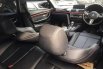 BMW 320i Sport AT Hitam 2017 10