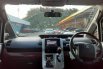 Jual mobil Toyota NAV1 V Limited 2015 bekas, DKI Jakarta 3
