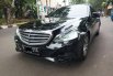 Mercedes-Benz E-Class E 200 2016 Hitam 2