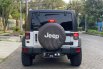 Jeep Wrangler Sport AT Putih 2014 4
