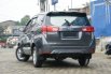 Toyota Kijang Innova V A/T Diesel 2018 5