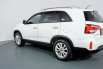 Kia Sorento 2.2 AT 2014 Putih 6