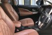Toyota Kijang Innova V Luxury 2016 MPV 5