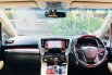Toyota Alphard 2.5 G ATPM A/T 2016 7